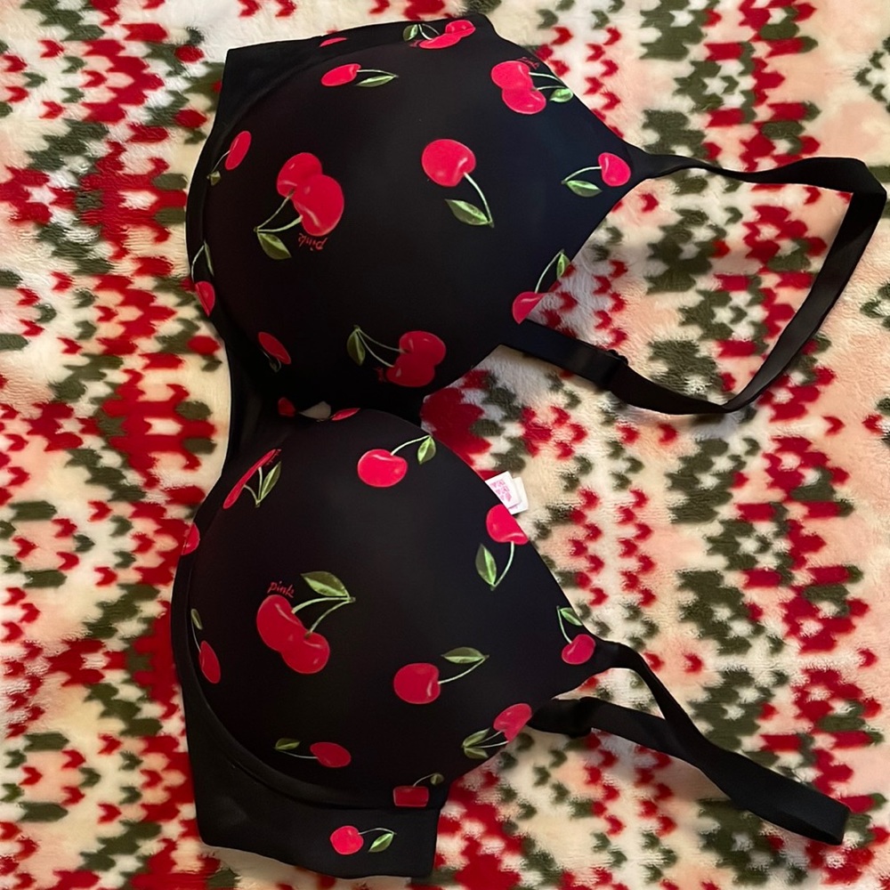 Cherry black bra